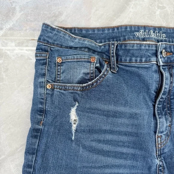 Women’s Wild Fable Distressed High Rise Skinny Jeans Plus Size 16 - Picture 4 of 16